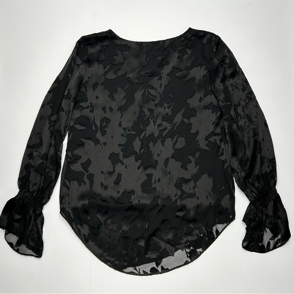 White House Black Market Black Burnout Blouse W 0 Sheer Sleeves SILK Blend - Picture 2 of 15